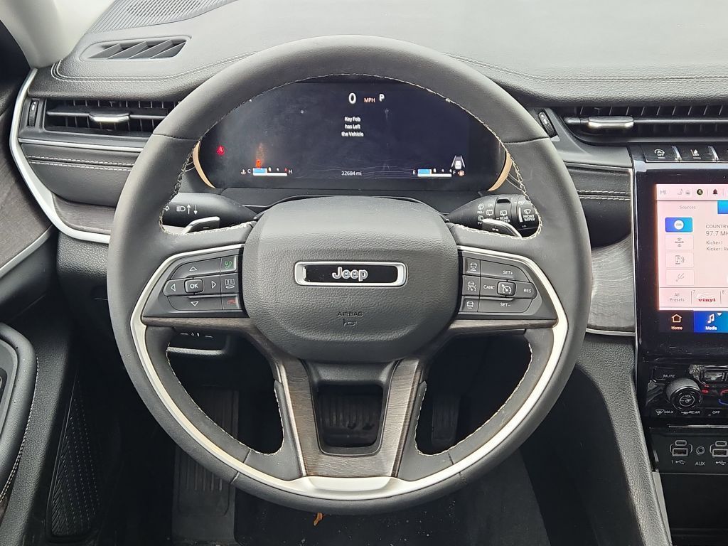 2023 Jeep Grand Cherokee L Limited, 752926, Photo