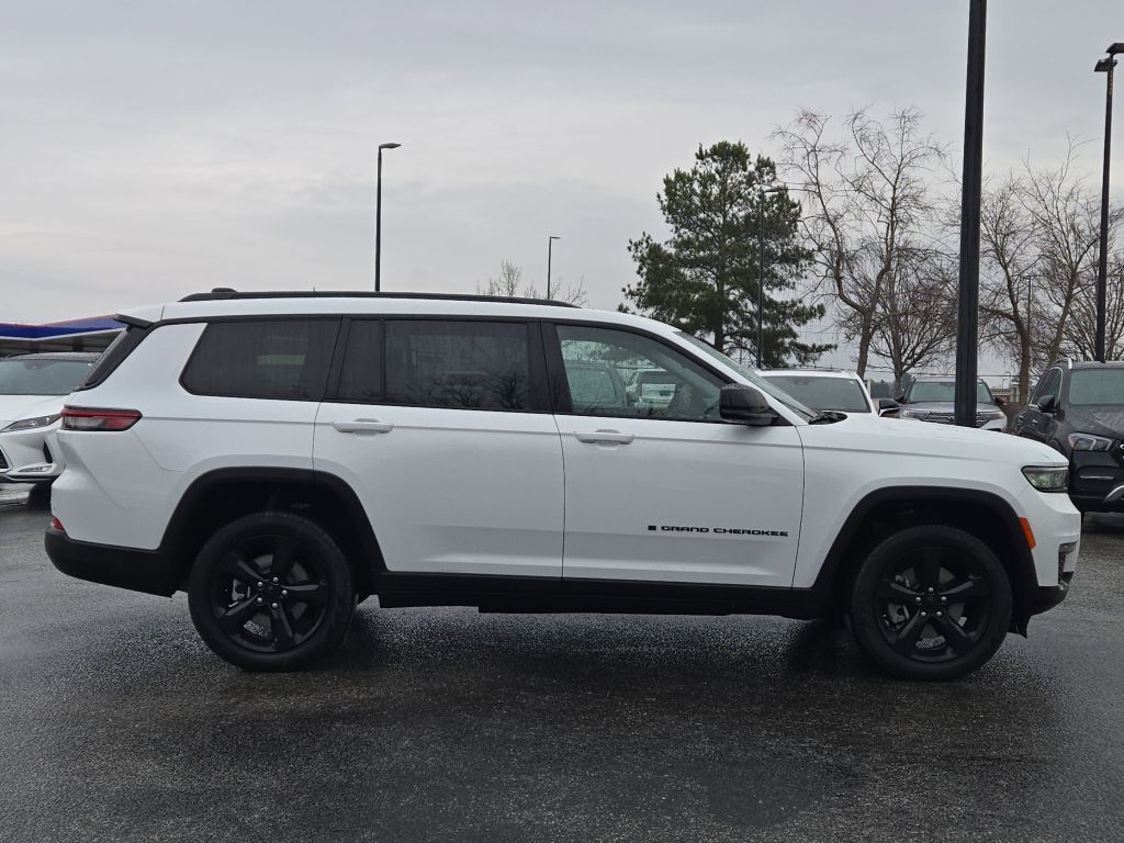 2023 Jeep Grand Cherokee L Limited, 752926, Photo