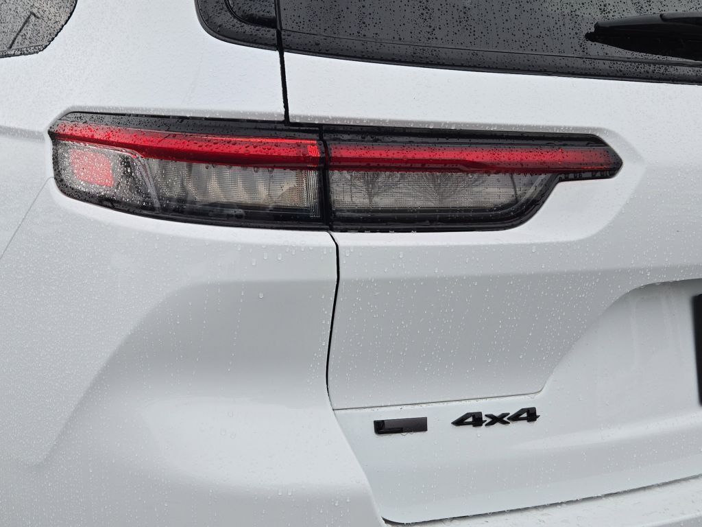 2023 Jeep Grand Cherokee L Limited, 752926, Photo