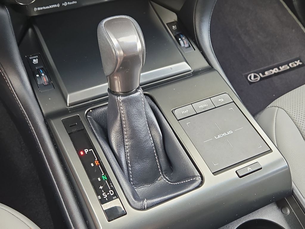 2023 Lexus GX 460 photo 26