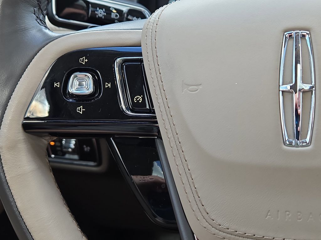 2023 Lincoln Aviator Reserve, L33636, Photo