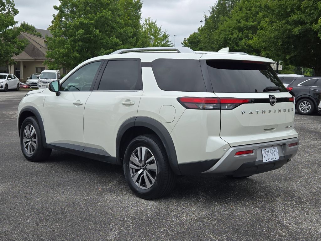 2023 Nissan Pathfinder SL photo 10