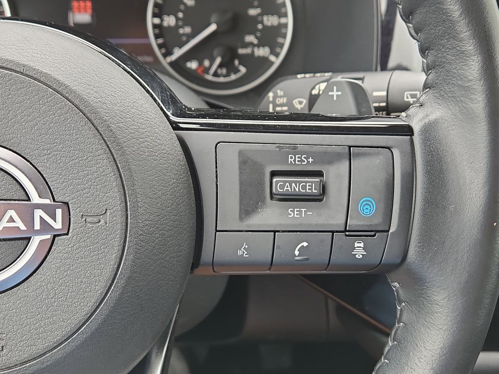 2023 Nissan Pathfinder SL photo 21
