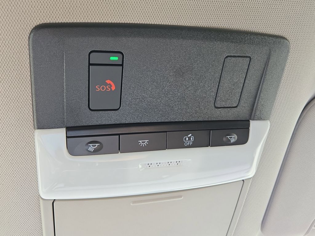 2023 Nissan Pathfinder SL photo 27