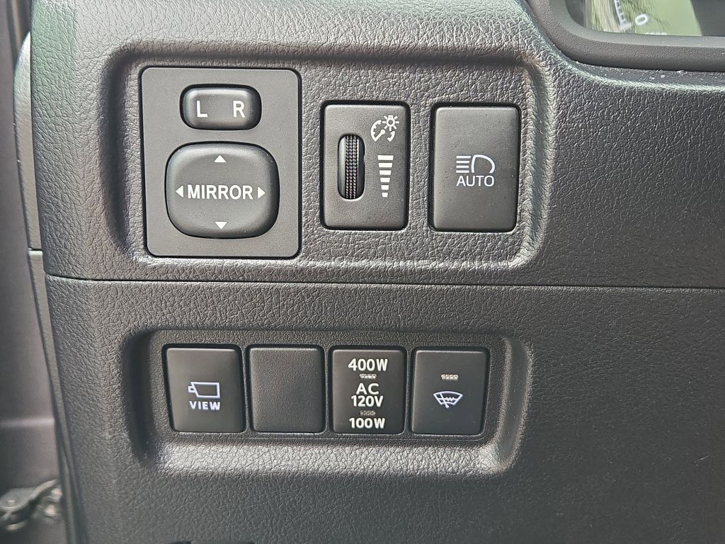 2023 Toyota 4Runner Limited, 301505, Photo