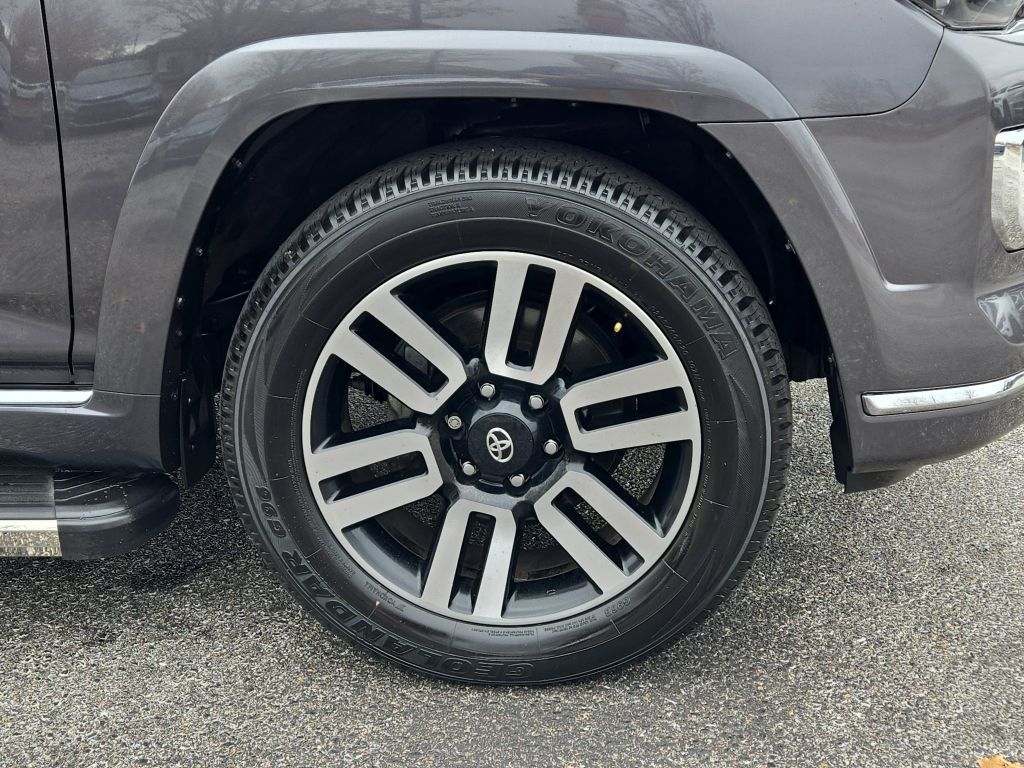 2023 Toyota 4Runner Limited, 301505, Photo