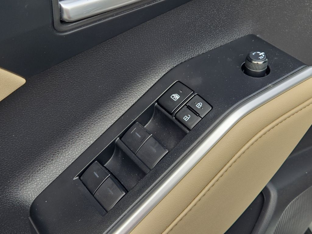 2023 Toyota Highlander XLE, 521323, Photo