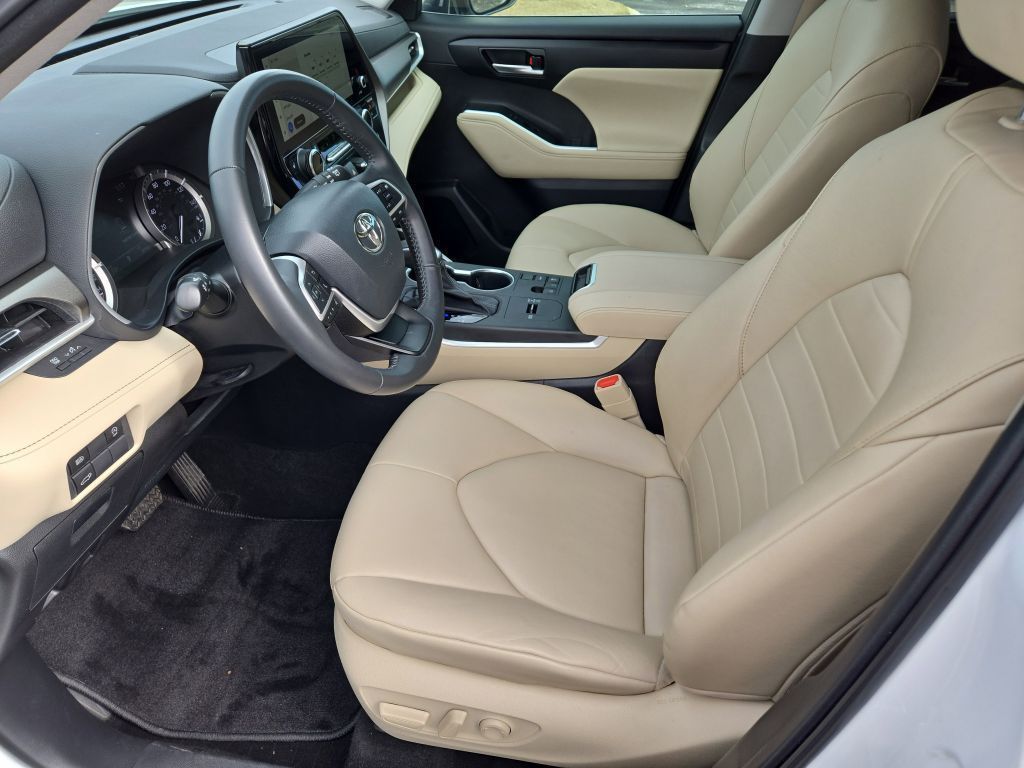 2023 Toyota Highlander XLE, 521323, Photo
