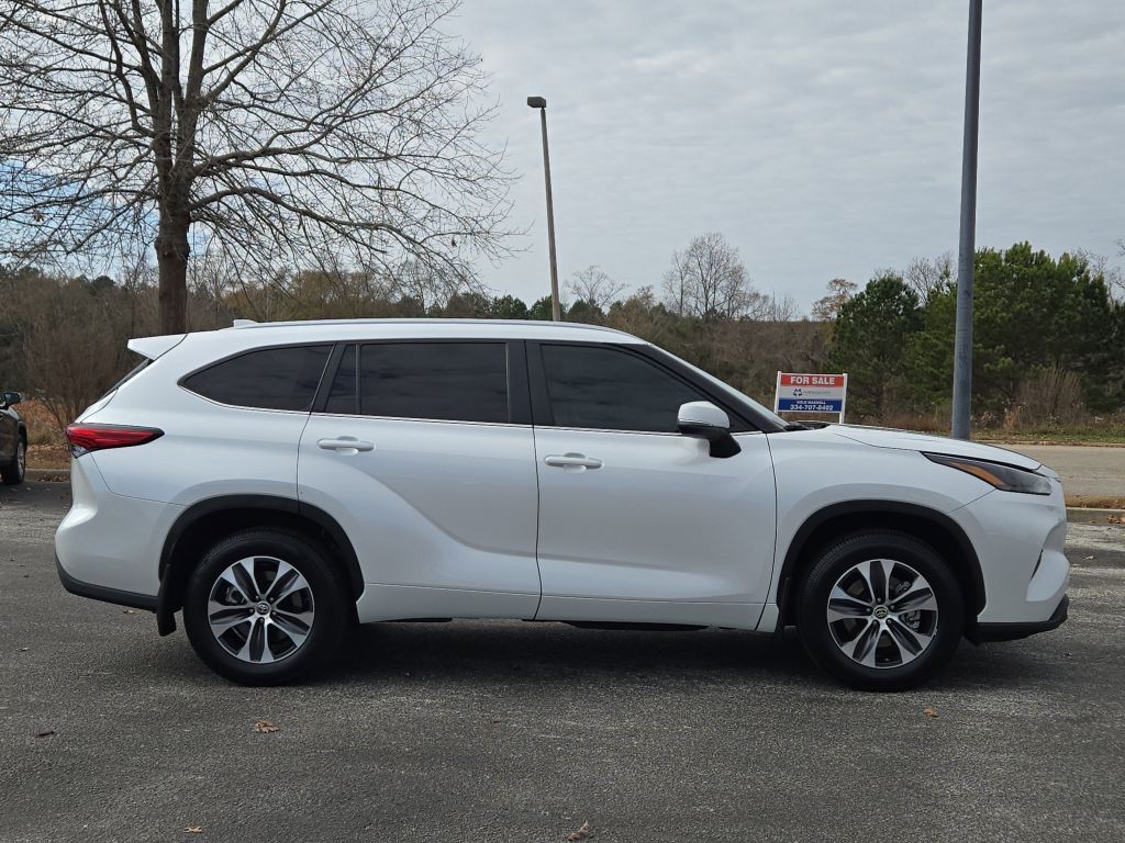 2023 Toyota Highlander XLE, 521323, Photo