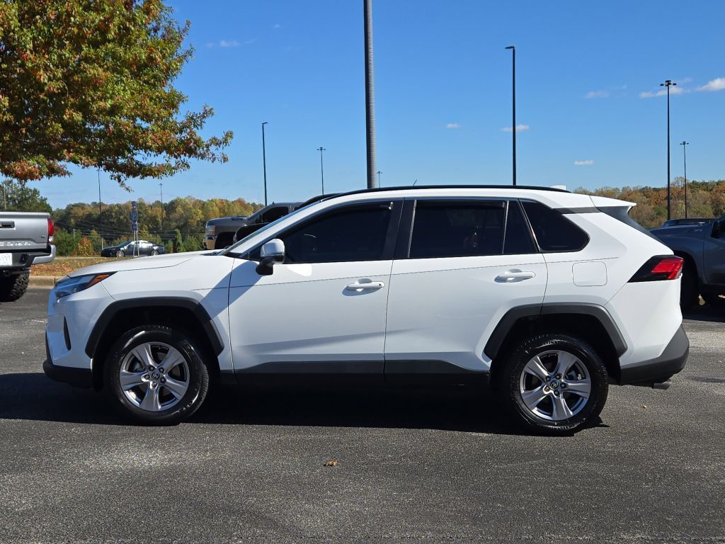 2023 Toyota RAV4 XLE, 233727, Photo