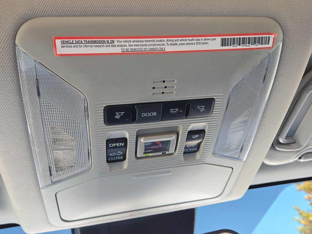 2023 Toyota RAV4 XLE, 233727, Photo