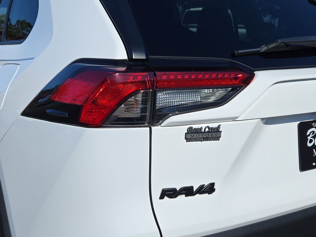 2023 Toyota RAV4 XLE, 233727, Photo