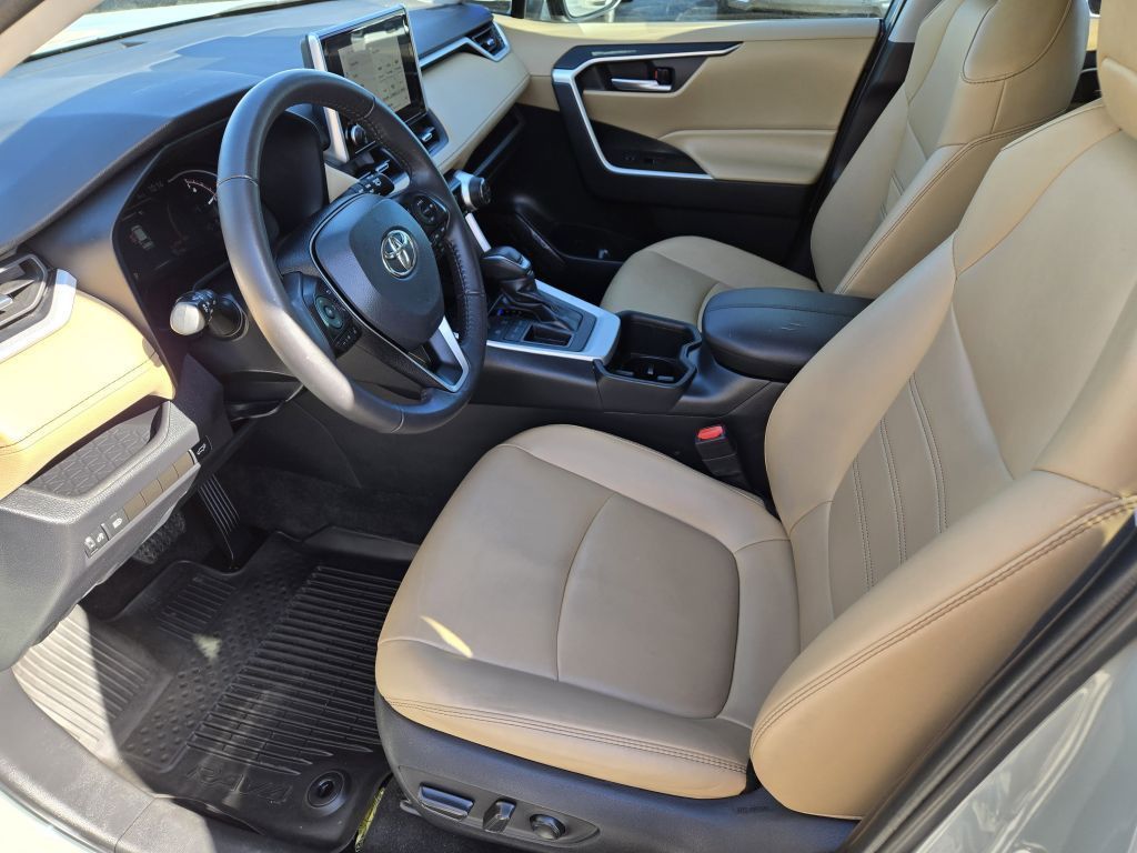 2023 Toyota RAV4 XLE Premium, 288364, Photo