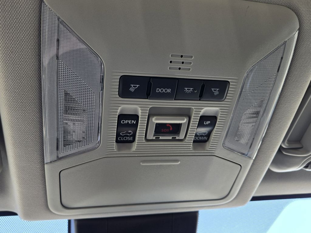 2023 Toyota RAV4 XLE Premium, 288364, Photo