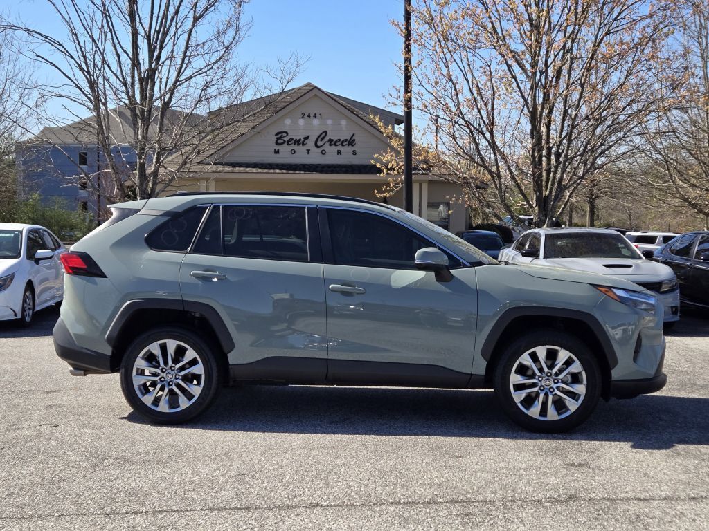 2023 Toyota RAV4 XLE Premium, 288364, Photo