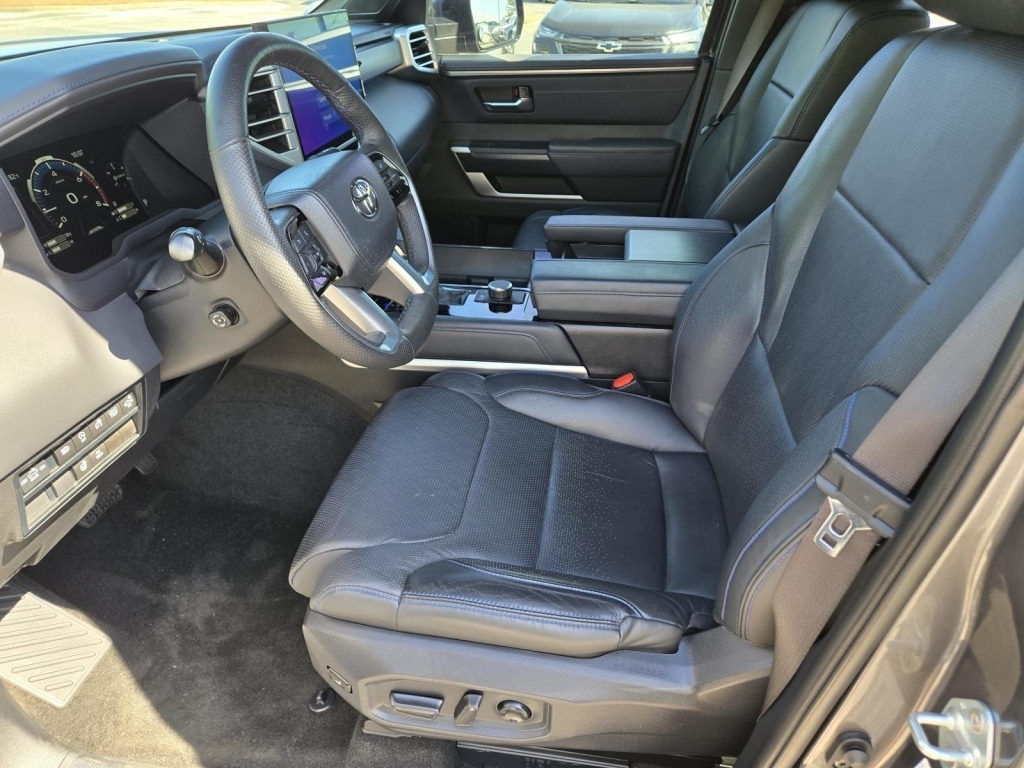 2023 Toyota Tundra Platinum, 023658, Photo