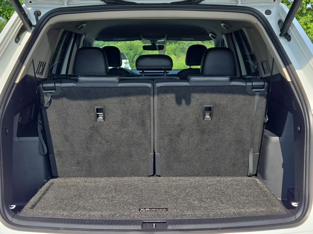 2023 Volkswagen Atlas V6 SE Technology photo 8