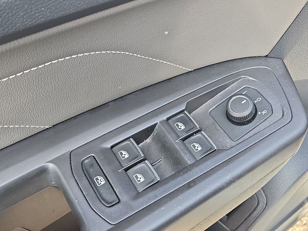 2023 Volkswagen Atlas V6 SE Technology photo 13