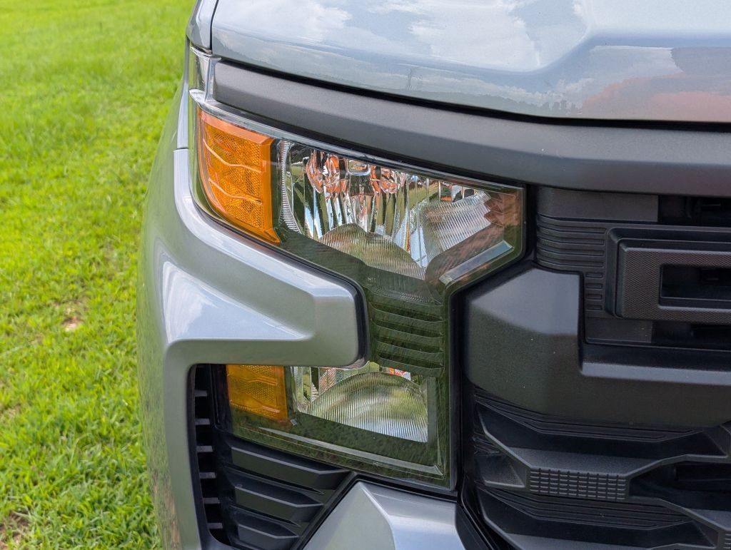 2024 Chevrolet Silverado 1500 Custom Trail Boss photo 4