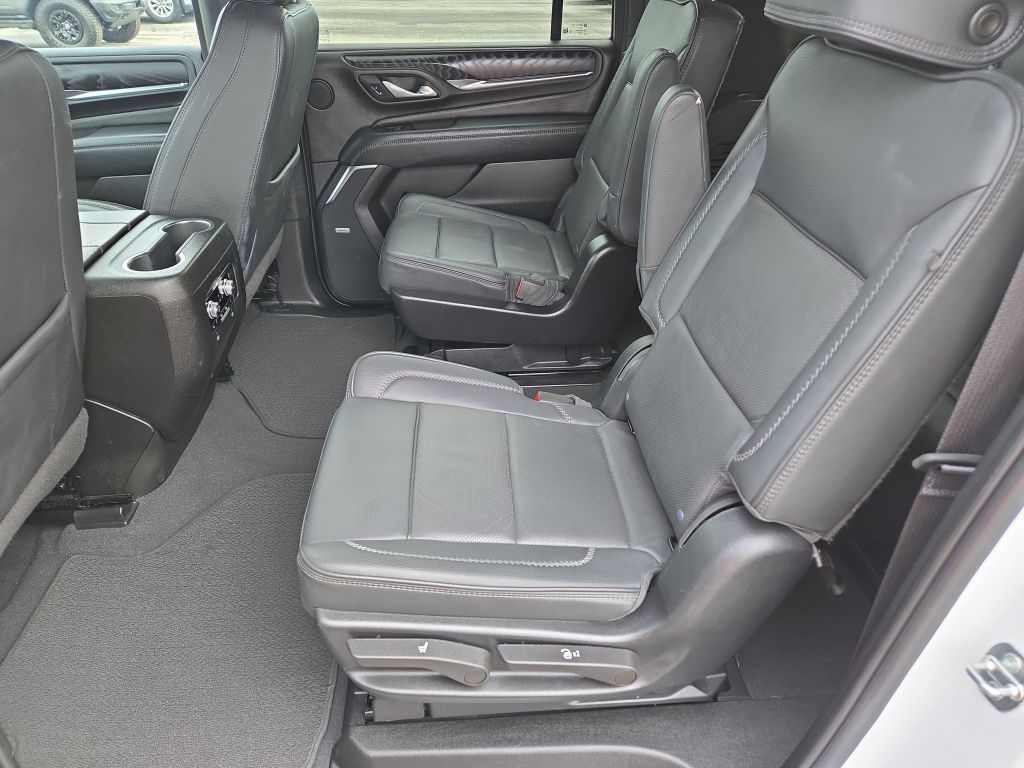 2024 GMC Yukon XL Denali, 135296, Photo