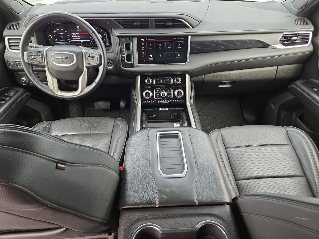 2024 GMC Yukon XL Denali, 135296, Photo