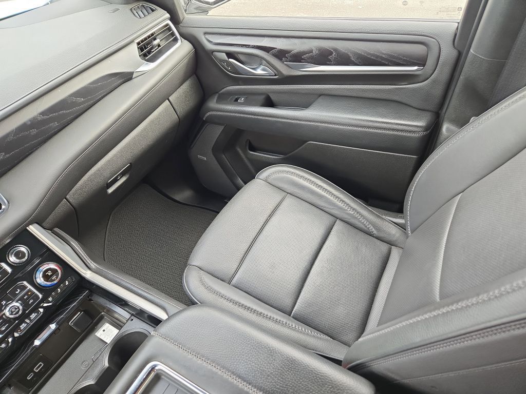 2024 GMC Yukon XL Denali, 135296, Photo