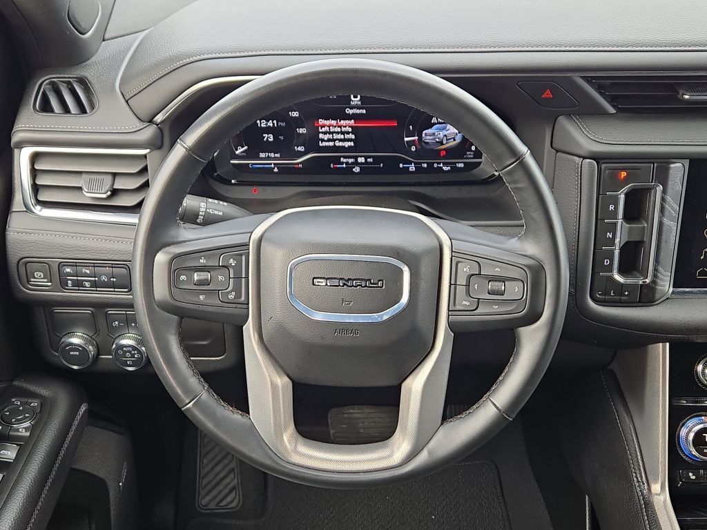 2024 GMC Yukon XL Denali, 135296, Photo