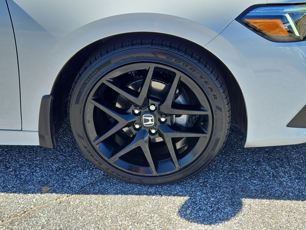 2024 Honda Civic Sport photo 4