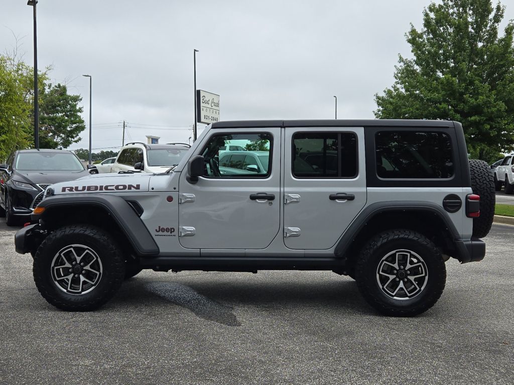 2024 Jeep Wrangler Rubicon photo 12