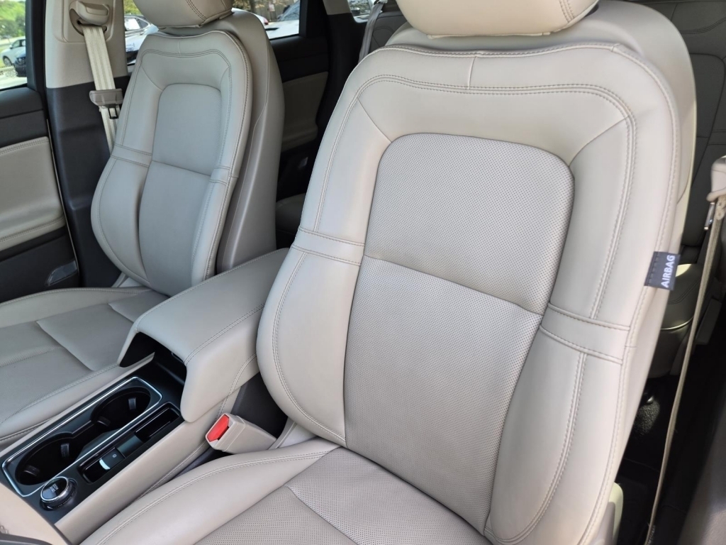 2024 Lincoln Corsair Premiere, L08239, Photo