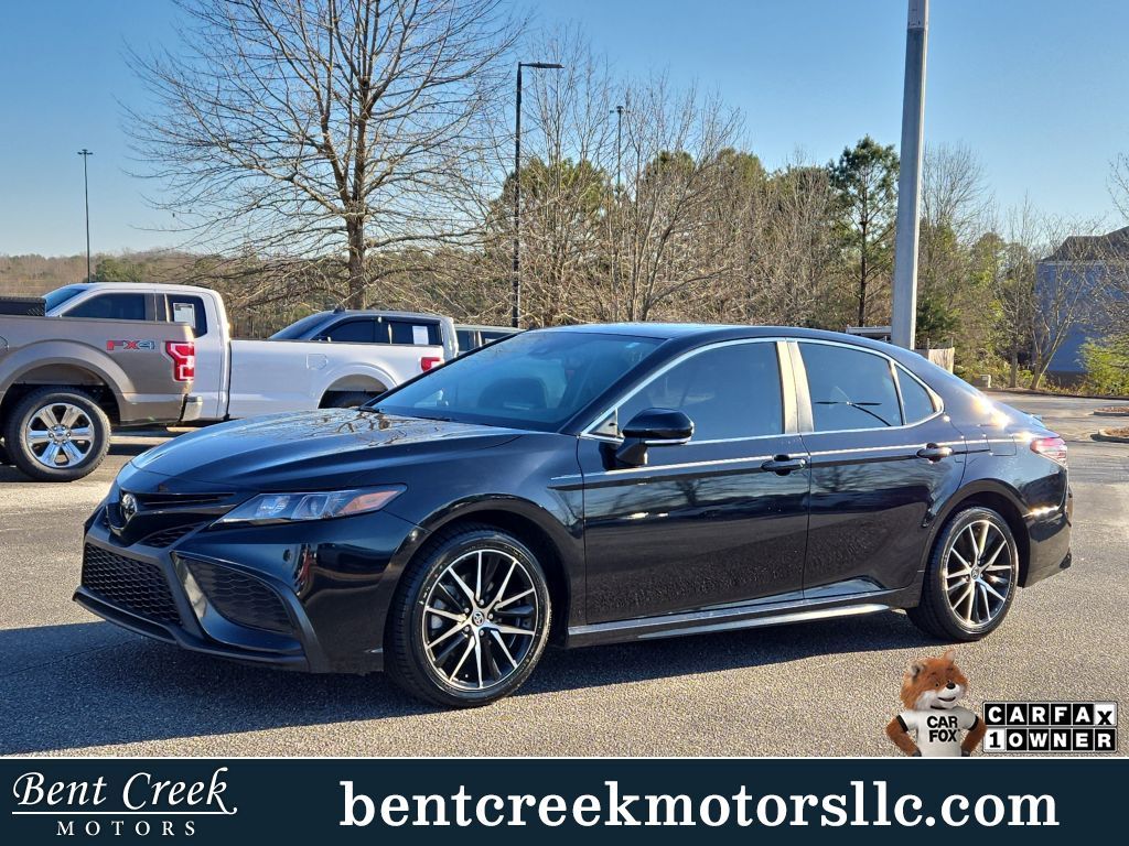 2024 Toyota Camry SE, 243399, Photo