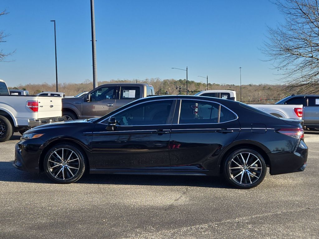 2024 Toyota Camry SE, 243399, Photo