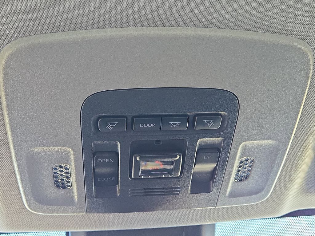 2024 Toyota Camry SE, 243399, Photo