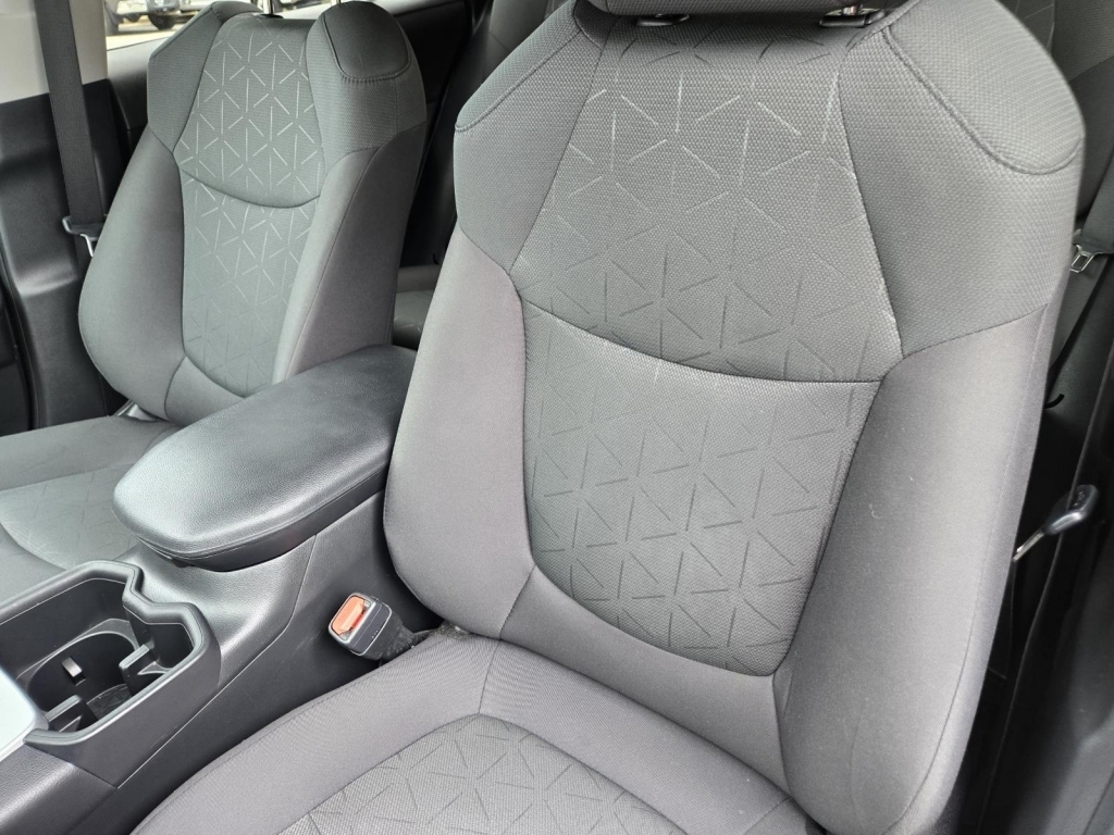 2024 Toyota RAV4 XLE, 275706, Photo