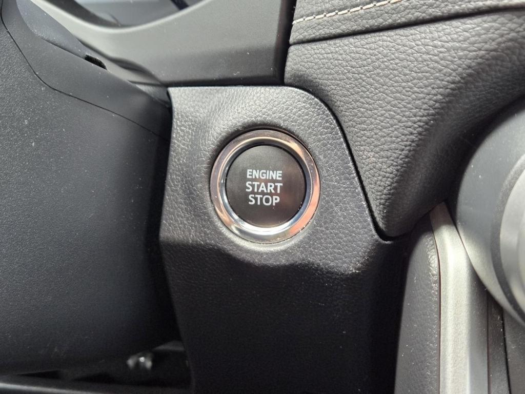 2024 Toyota RAV4 XLE, 275706, Photo