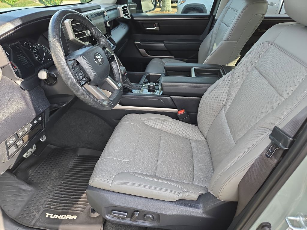 2024 Toyota Tundra SR5, 030122, Photo