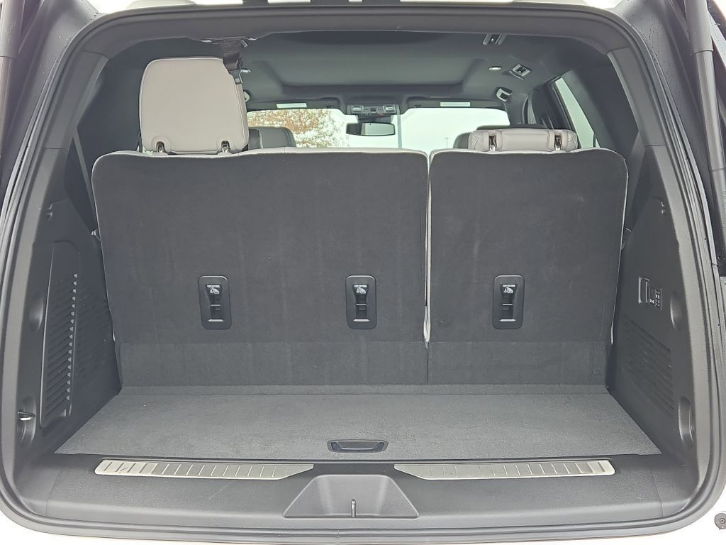 2025 Chevrolet Tahoe Premier, 135494, Photo