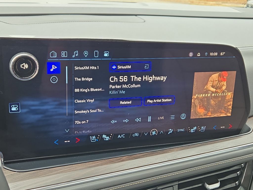 2025 Chevrolet Tahoe Premier, 135494, Photo