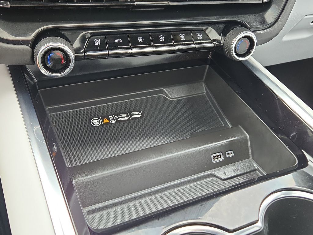 2025 Chevrolet Tahoe Premier, 135494, Photo