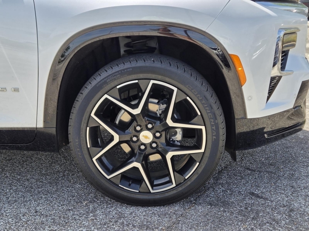 2025 Chevrolet Traverse AWD High Country, 217798, Photo