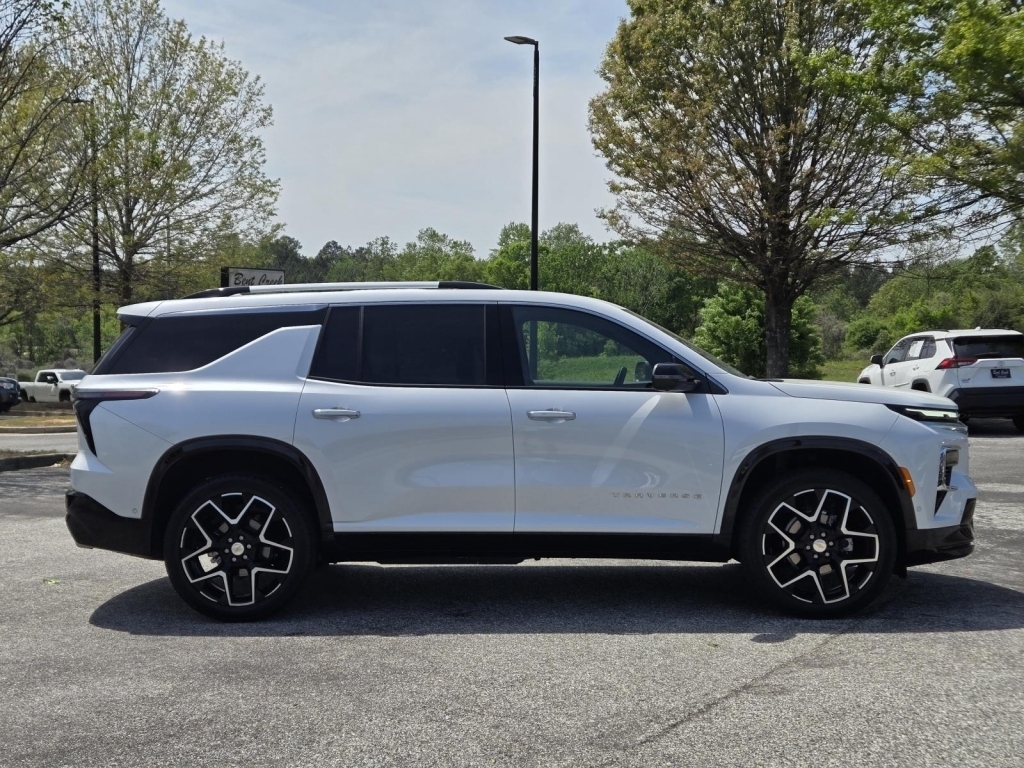 2025 Chevrolet Traverse AWD High Country, 217798, Photo