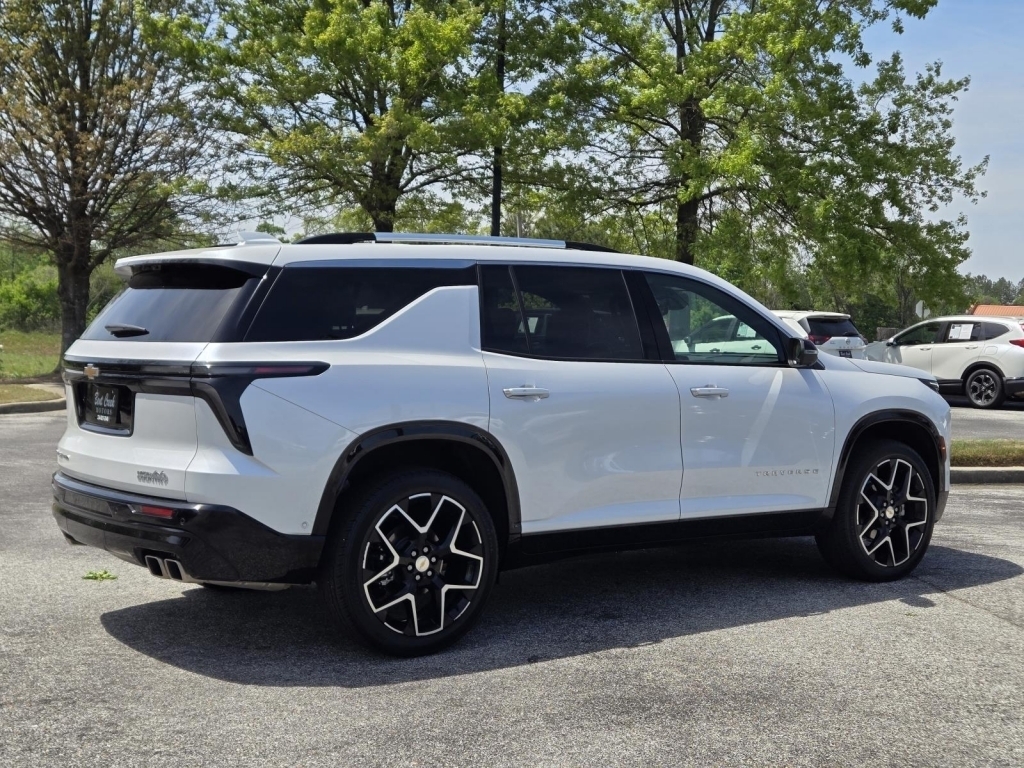 2025 Chevrolet Traverse AWD High Country, 217798, Photo