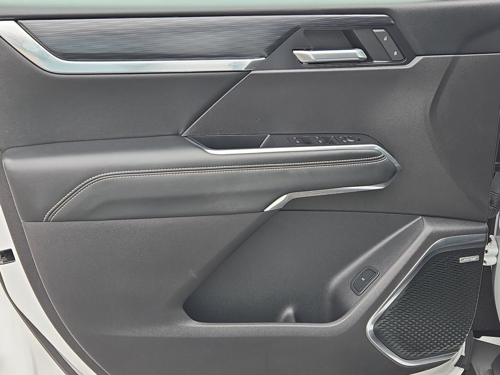 2025 GMC Acadia FWD Elevation, 153495, Photo