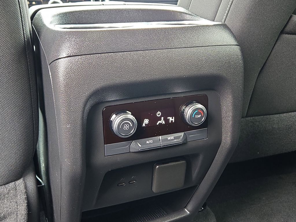 2025 GMC Acadia FWD Elevation, 153495, Photo