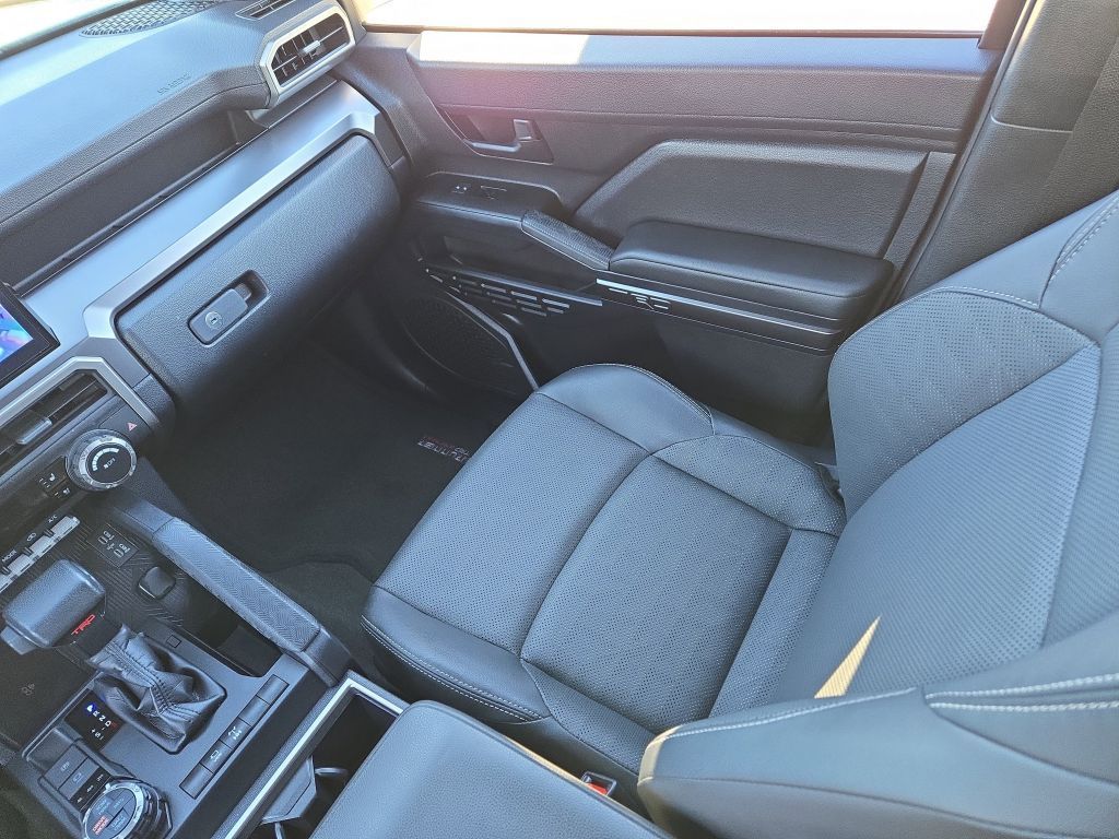 2025 Toyota 4Runner TRD Off Road, 003198, Photo