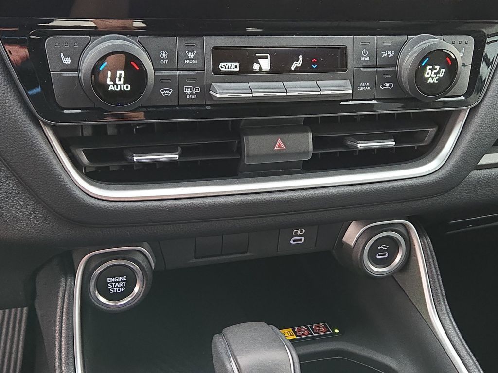 2025 Toyota Grand Highlander XLE, 023491, Photo