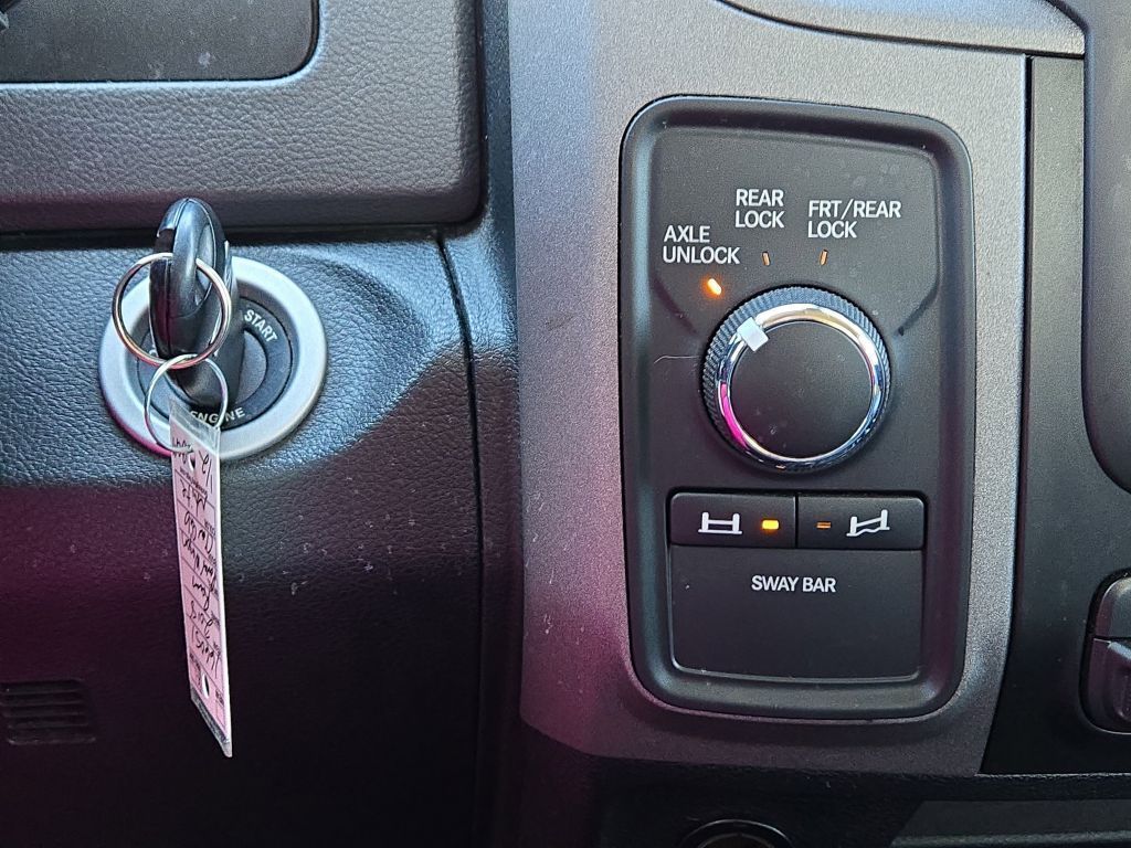    Tradesman, 166051, Photo