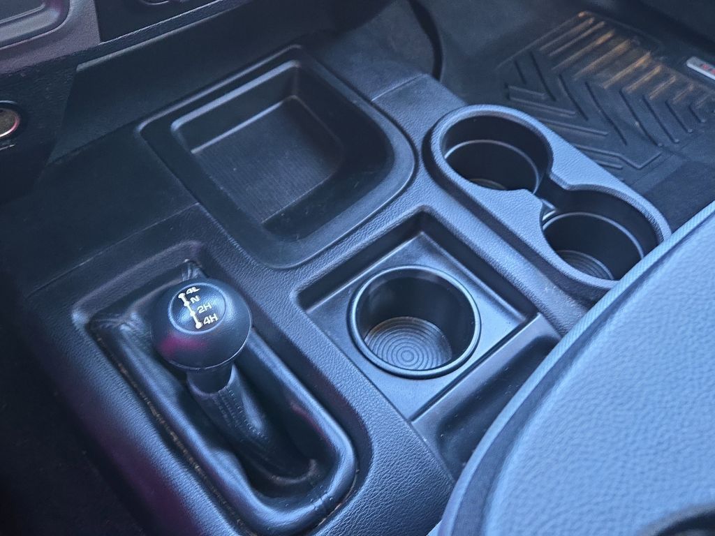    Tradesman, 166051, Photo