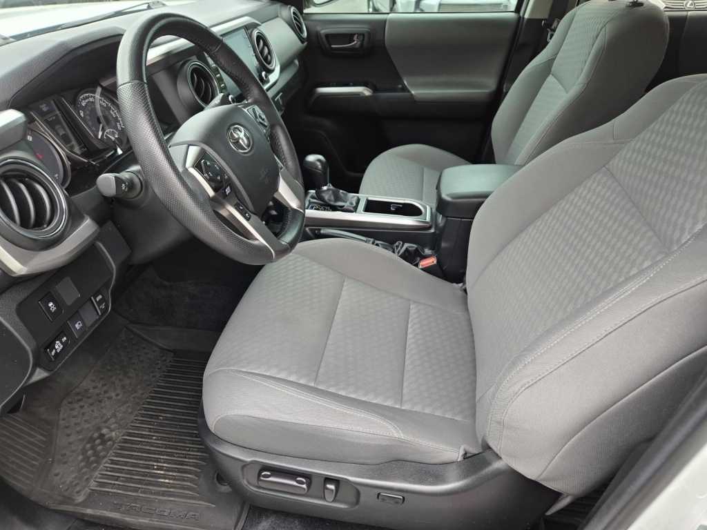 2022 Toyota Tacoma SR5, 015015, Photo