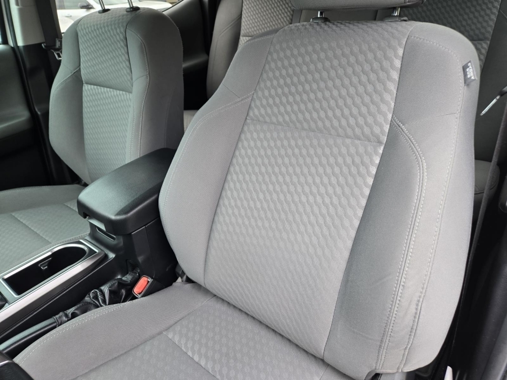 2022 Toyota Tacoma SR5, 015015, Photo